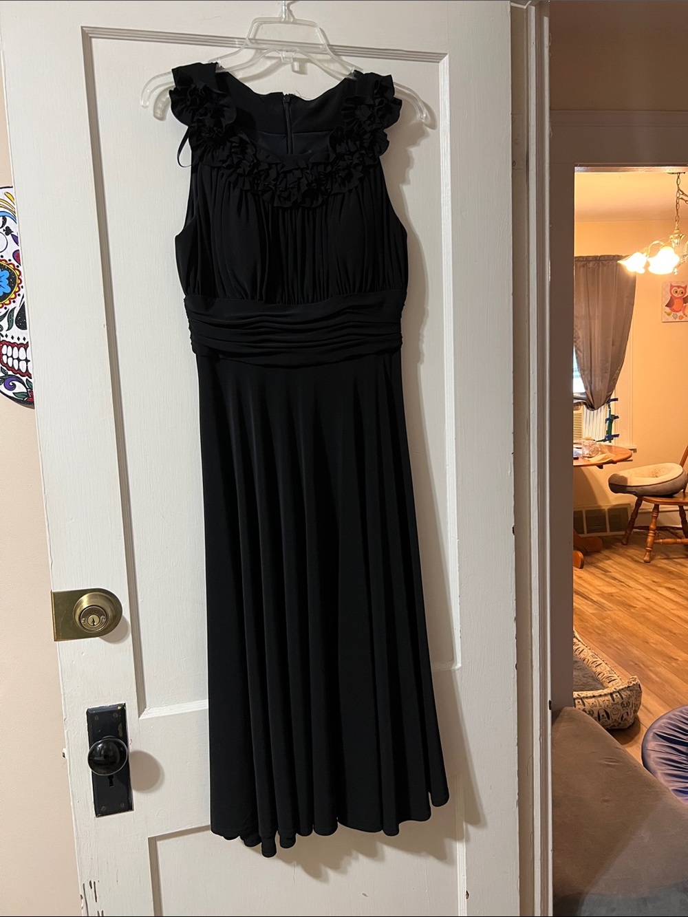 Jessica Howard Black Sleeveless Midi Dress with Ruffle Yoke